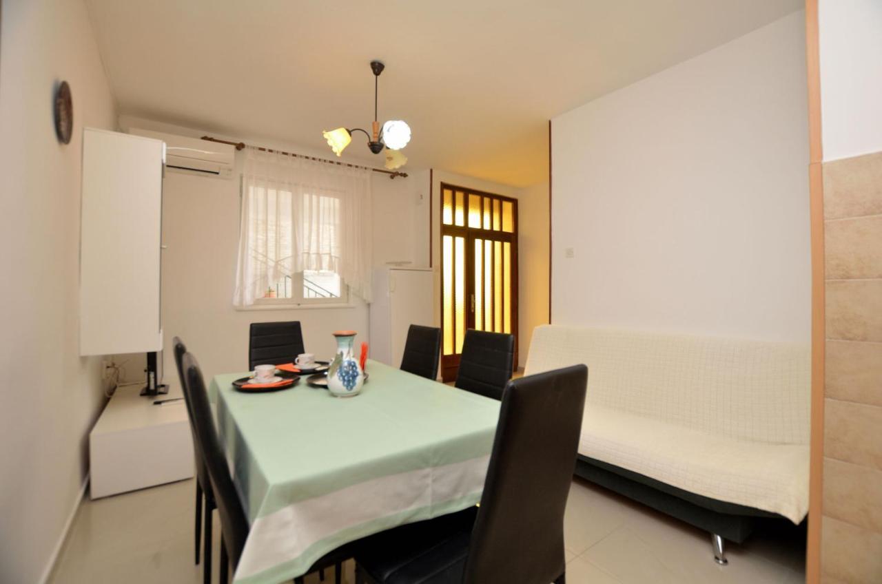 Apartments Magnolia Rabac Esterno foto